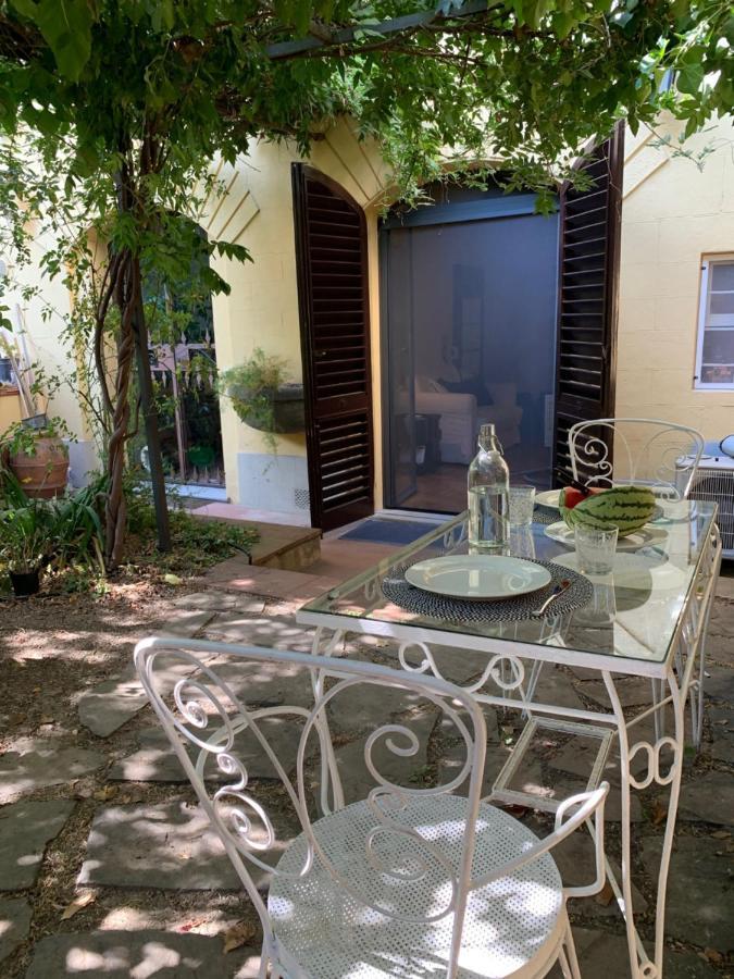 Enchanting With Patio, Lungarno Appartamento *